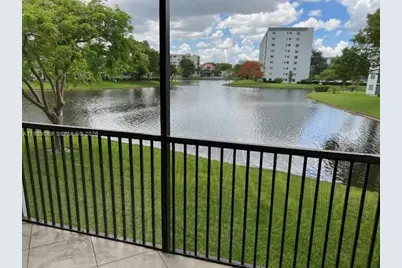2226 N Cypress Bend Dr #210, Pompano Beach, FL 33069 - Photo 1