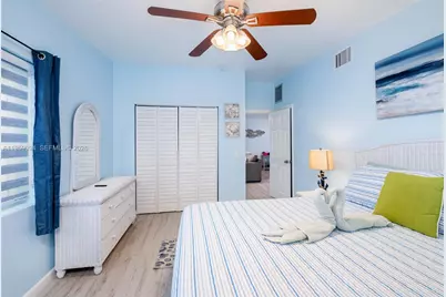 410 10th St, Key Colony, FL 33051 - Photo 15