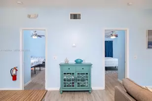 410 10th St, Key Colony, FL 33051 - Photo 19