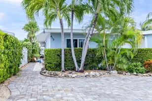 410 10th St, Key Colony, FL 33051 - Photo 3