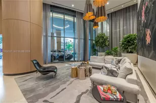 55 SW 9th St, Miami, FL 33130 - Photo 25