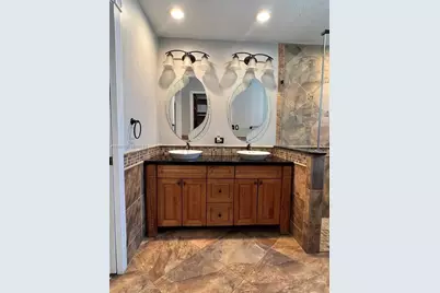 15501 Dover Ct, Davie, FL 33331 - Photo 11