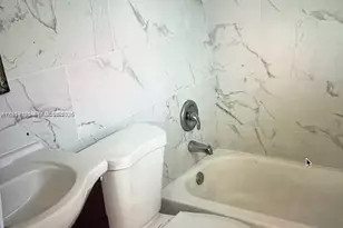 1704 SW 43rd Ave, Fort Lauderdale, FL 33317 - Photo 7