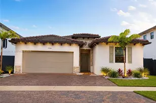 23320 SW 132nd Pl, Homestead, FL 33170 - Photo 1