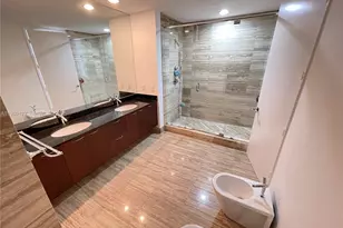 15901 Collins Ave, Sunny Isles Beach, FL 33160 - Photo 13