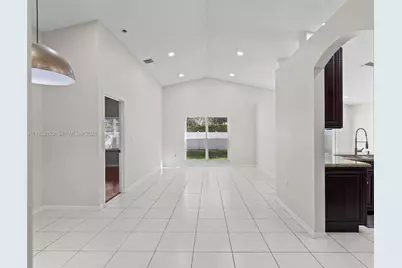 1861 NW 142nd Ter, Pembroke Pines, FL 33028 - Photo 41
