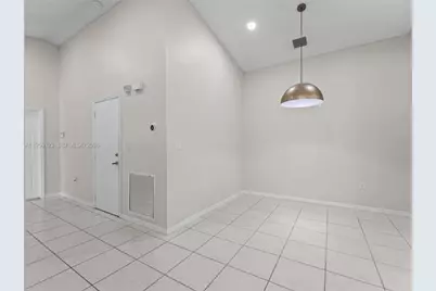 1861 NW 142nd Ter, Pembroke Pines, FL 33028 - Photo 29