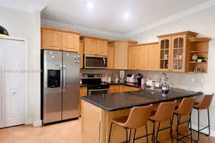 8793 NW 140th Ln, Miami Lakes, FL 33018 - Photo 3