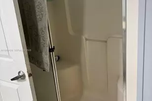 19800 SW 180th Ave, Miami, FL 33187 - Photo 13