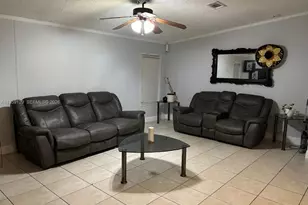 19800 SW 180th Ave, Miami, FL 33187 - Photo 3