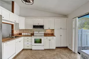 3897 N Carambola Cir N, Coconut Creek, FL 33066 - Photo 3