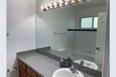 5411 SW 41st St #5411, Pembroke Park, FL 33023 - Photo 19