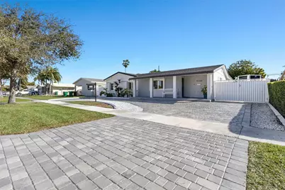 9390 SW 190th St, Cutler Bay, FL 33157 - Photo 3