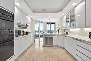 21050 Point Pl, Aventura, FL 33180 - Photo 7