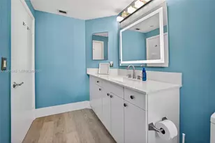 21050 Point Pl, Aventura, FL 33180 - Photo 29