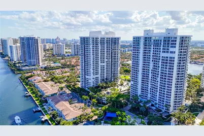 21050 Point Pl #2301, Aventura, FL 33180 - Photo 37