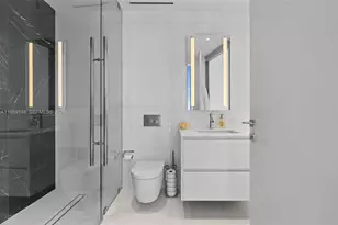 300 Biscayne Blvd Way, Miami, FL 33131 - Photo 17