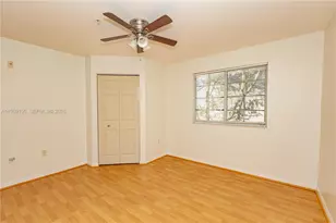 11133 SW 8th St, Pembroke Pines, FL 33025 - Photo 21