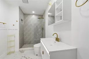 861 N Bel Air Dr, Plantation, FL 33317 - Photo 15