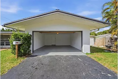 861 N Bel Air Dr, Plantation, FL 33317 - Photo 23