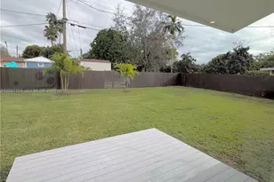 19221 SW 92nd Rd, Cutler Bay, FL 33157 - Photo 13