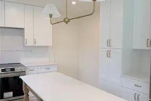 19221 SW 92nd Rd, Cutler Bay, FL 33157 - Photo 9