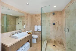 102 24th St, Miami Beach, FL 33139 - Photo 9