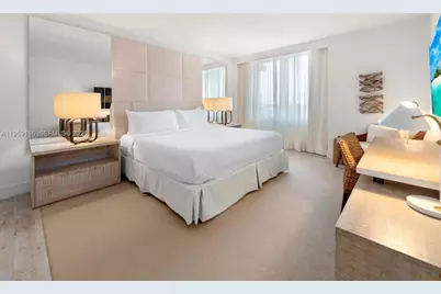 102 24th St #1007, Miami Beach, FL 33139 - Photo 5