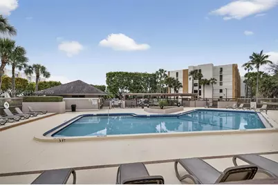 9725 NW 52nd St #103, Doral, FL 33178 - Photo 5
