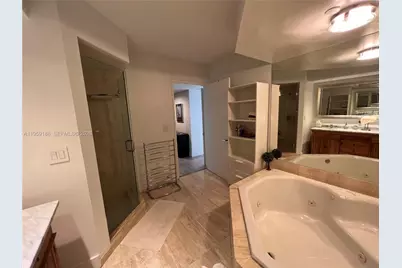 18671 Collins Ave #601, Sunny Isles Beach, FL 33160 - Photo 37