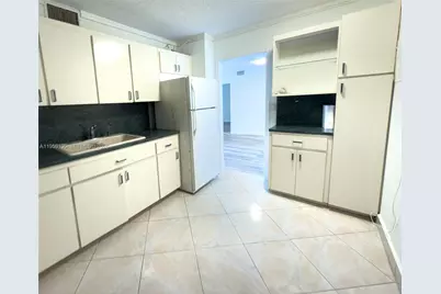 5750 Collins Ave #6J, Miami Beach, FL 33140 - Photo 19