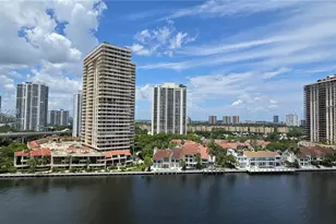 19390 Collins Ave, Sunny Isles Beach, FL 33160 - Photo 25