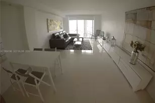 19390 Collins Ave, Sunny Isles Beach, FL 33160 - Photo 9