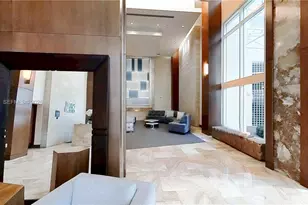 31 SE 5th St, Miami, FL 33131 - Photo 27