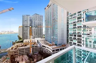 31 SE 5th St, Miami, FL 33131 - Photo 1