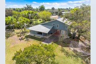 19820 SW 244th St, Homestead, FL 33031 - Photo 7