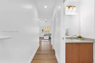 2318 Vintage Dr, Lighthouse Point, FL 33064 - Photo 9