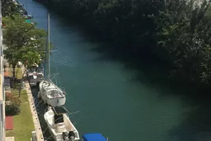 3660 NE 166th St, North Miami Beach, FL 33160 - Photo 3