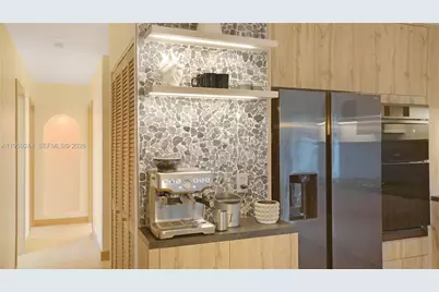 2749 NE 10th Ave, Wilton Manors, FL 33334 - Photo 35