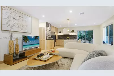 2749 NE 10th Ave, Wilton Manors, FL 33334 - Photo 19