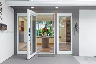 2749 NE 10th Ave, Wilton Manors, FL 33334 - Photo 13