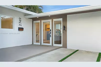 2749 NE 10th Ave, Wilton Manors, FL 33334 - Photo 5