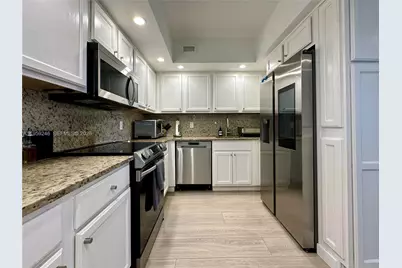 5600 Collins Ave #8P, Miami Beach, FL 33140 - Photo 9