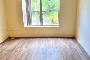 3740 Inverrary Dr, Lauderhill, FL 33319 - Photo 9