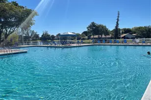 3740 Inverrary Dr, Lauderhill, FL 33319 - Photo 27