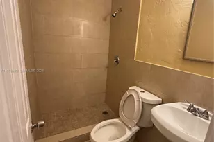 4404 SW 22nd St, West Park, FL 33023 - Photo 5