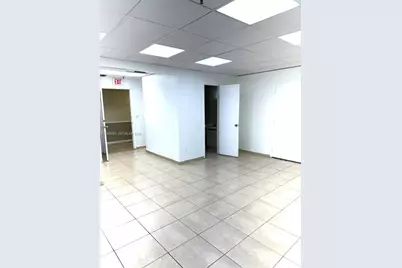 4445 W 16th Ave #312, Hialeah, FL 33012 - Photo 3