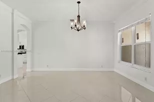 1819 Mariners Ln, Weston, FL 33327 - Photo 11