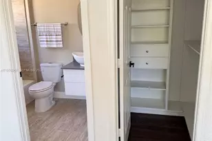 1819 Mariners Ln, Weston, FL 33327 - Photo 29