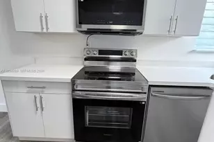 3510 SW 36th Ct, West Park, FL 33023 - Photo 9